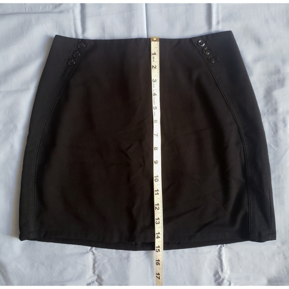 White House Black Market Mini Skirt - Picture 2 of 4